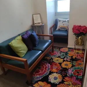 Dominique's Getaway Nyc Apartment